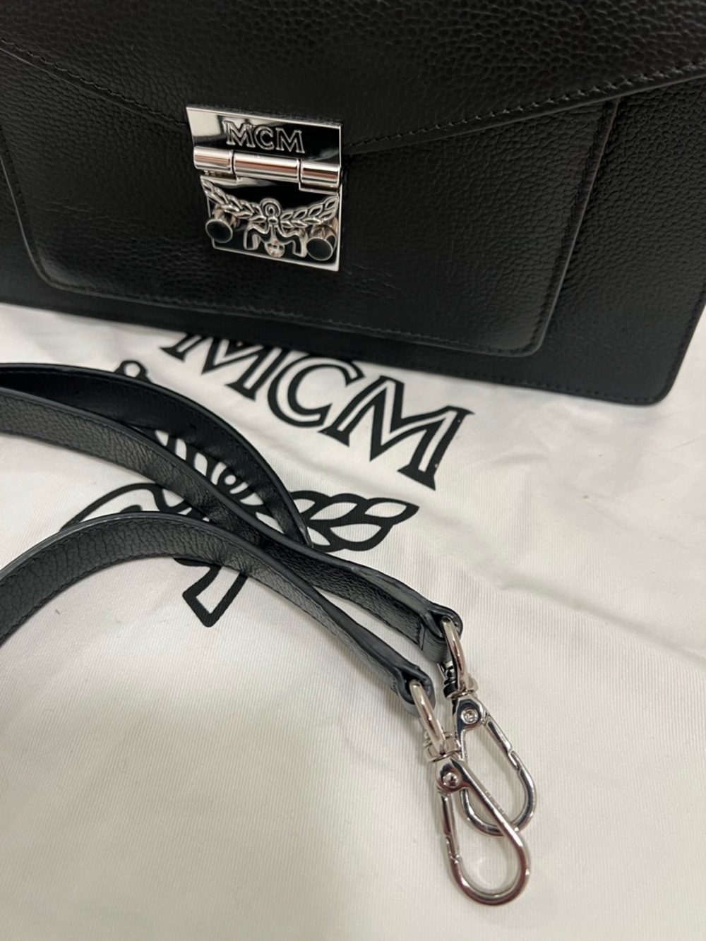 MCM Patricia Pocket Satchel in Black Grained Leather - Picture 3 of 10